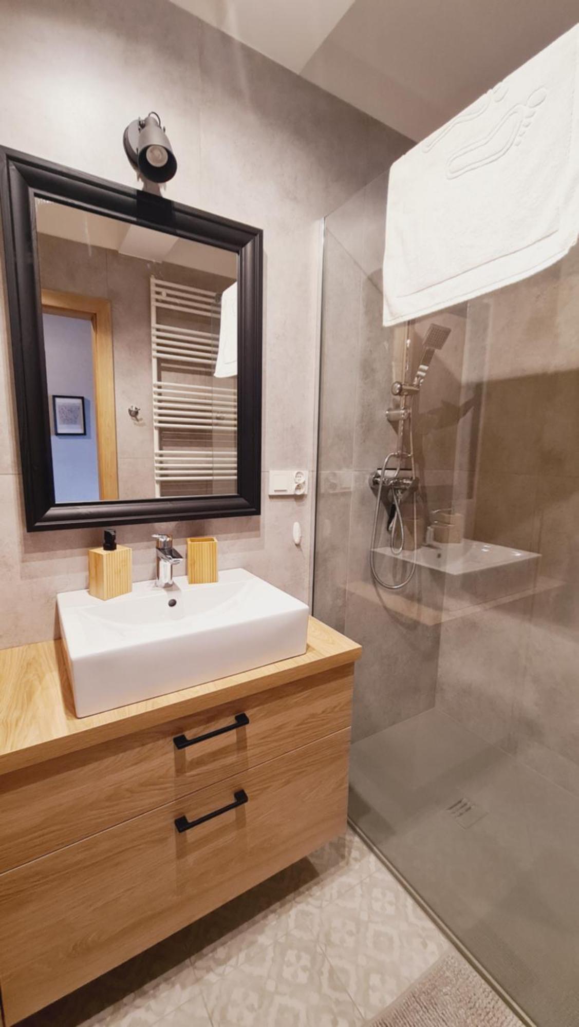 Apartament 31 Z Sauna Rowery, Spacery W Dolinie Baryczy - 5D Apartamenty Milicz Buitenkant foto